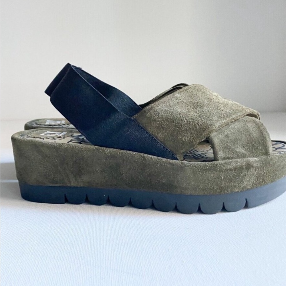 Fly London Olive and Black Sandals